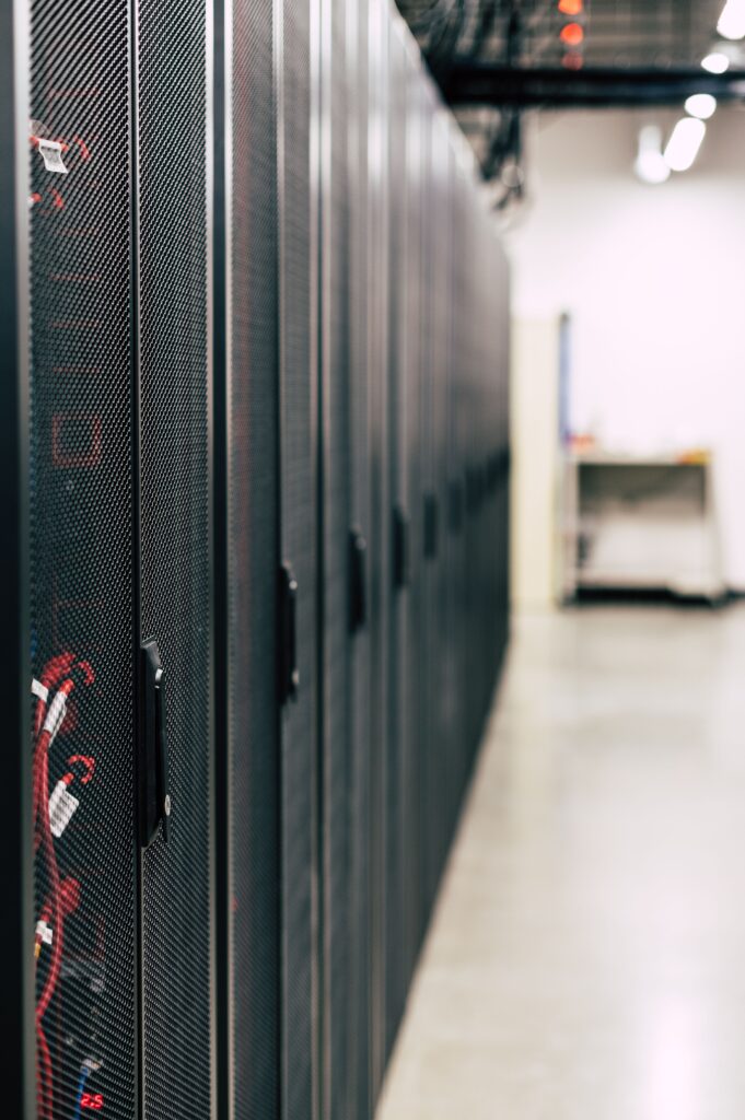 Snowflake cloud data platform migration.